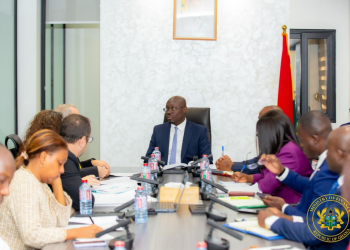 Finance Minister announces sweeping cost-cutting measures to rein in government expenditure 2 Finance Minister announces sweeping cost-cutting measures to rein in government expenditure