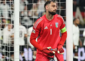 Germany edge into semi-finals despite stirring Italy fightback