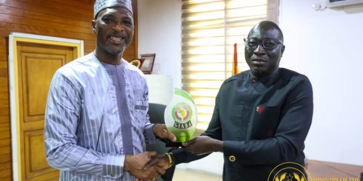 interior minister calls for strengthening of anti money laundering laws