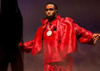 Jay-Z sues woman who dropped rape claim against him