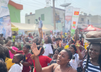 Joyce Blessing thrills Adom TV’s Fufuo Party patrons with stellar performance