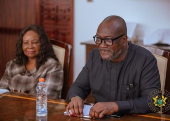 Mahama highlights amendments that will strengthen governance at meeting with Constitution Review Committee