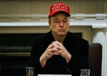 Musk’s xAI buys his social media platform X