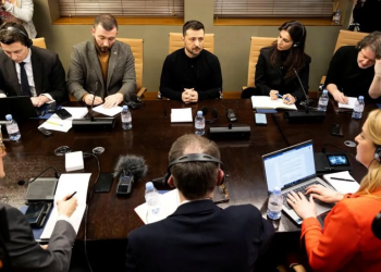 Zelensky bruised but upbeat after diplomatic whirlwind