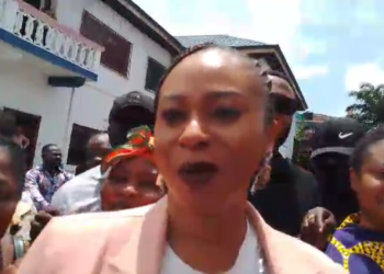 Adwoa Safo’s supporters storm NPP HQ ahead of her appearance before disciplinary c’ttee