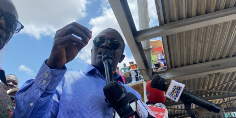 bryan acheampong talks of rebuilding adum pz market donates ghc2a2300000 to affected traders