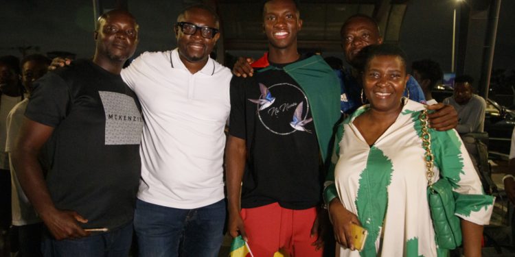 crystal palace forward making lot of people proud with nketiah inscription on shirt