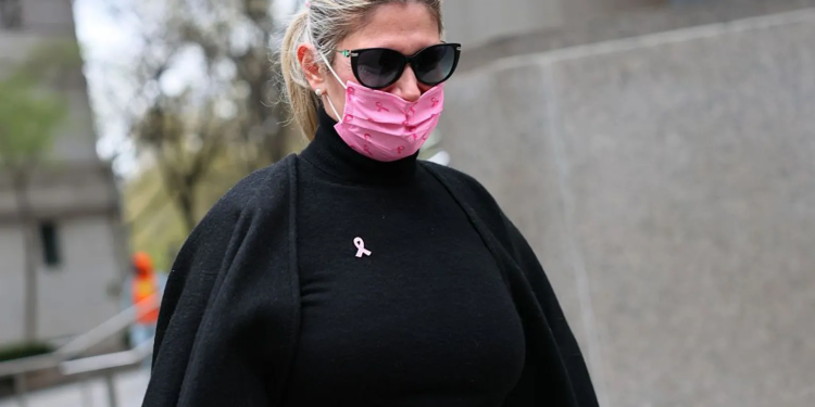 ex us senators wife convicted in gold bars bribery scheme