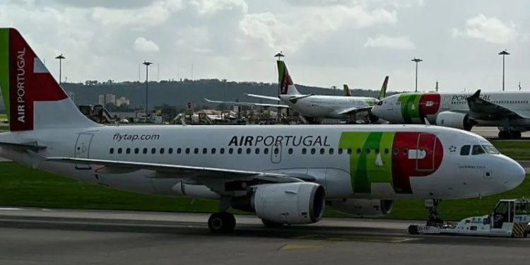 flights cancelled in portugal and spain due to power cut