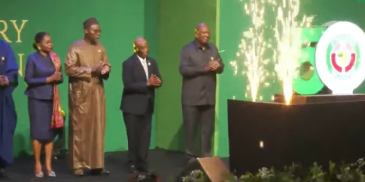 ghana to offer 1000 scholarships to ecowas students mahama announces at ecowas50 launch