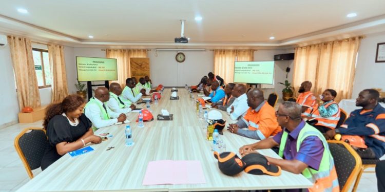 GOIL CEO tours Tema Lubes Oil Company 1 goil ceo tours tema lubes oil company