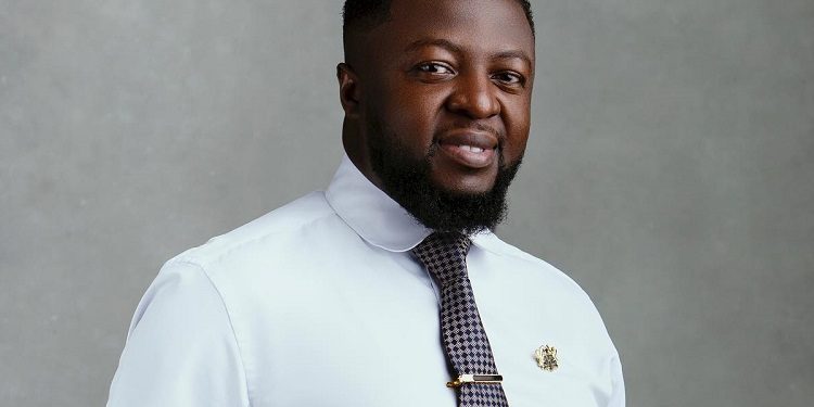 guru reveals why he wears nose mask and hoodie to lectures