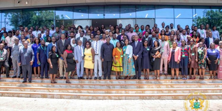 i expect the lands commission to embrace the governments resetting vision lands minister