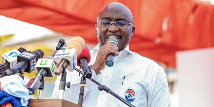 lets give thanks to god for all things bawumia declares as he starts thank you tour in takoradi