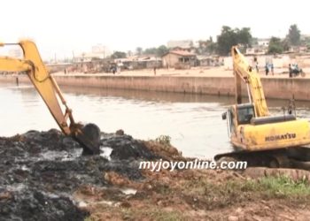 Mahama orders speedy desilting of Odaw drain to prevent flooding
