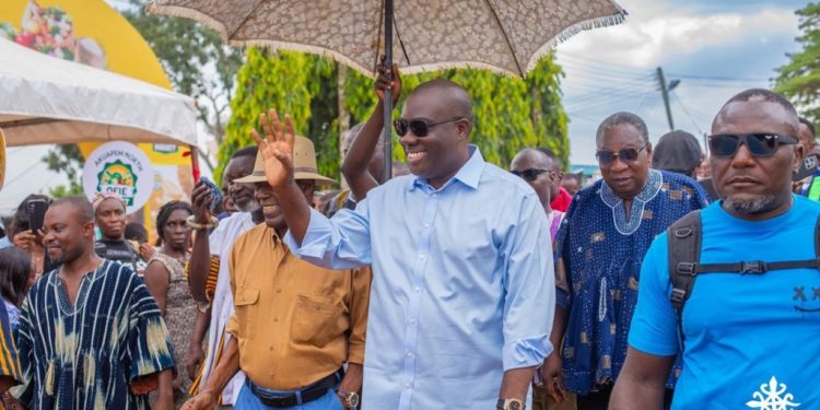 Maiden Ofie Market records massive patronage; traders, farmers laud Sammi Awuku 1 maiden ofie market records massive patronage traders farmers laud sammi awuku