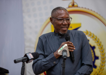 No more direct refund for 1st-year university students under “No-Fee Stress” policy