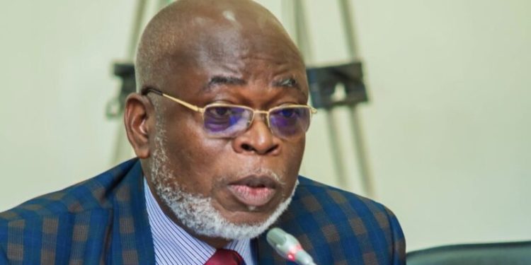 paying back stolen funds is not enough avedzi demands tougher punishment for corrupt officials