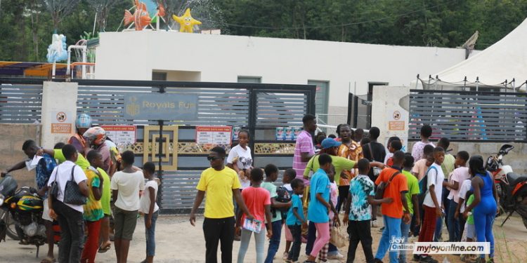 royals fun fountain offers unique swimming experience for children on easter holiday