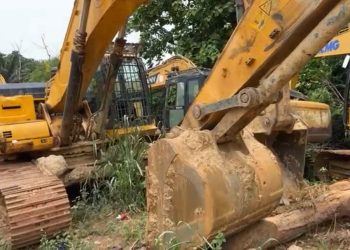 Some National Security operatives attempt to abscond with seized galamsey excavators