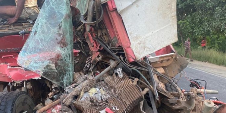 3 dead, 2 injured in fatal dawn crash at Akyem Asafo 1 3 dead 2 injured in fatal dawn crash at akyem asafo