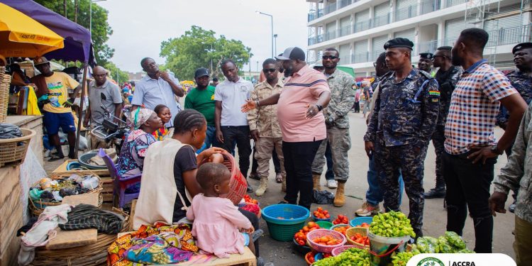 accra mayor engages street hawkers ahead of tuesdays major decongestion exercise