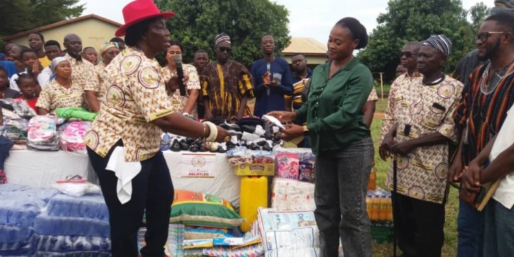 aglotled launches 1 child 1 book a week initiative to promote reading among pupils