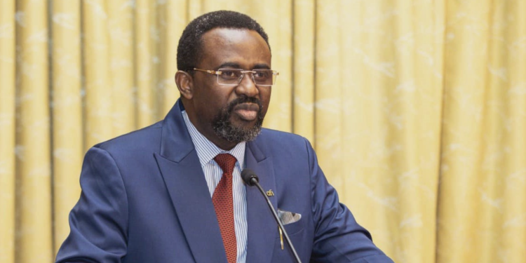 bog governor warns of risks despite signs of macroeconomic stability