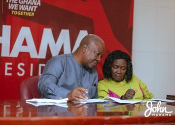 Captain Effah Dartey demands apology from Mahama, Opoku-Agyemang, and Bagbin