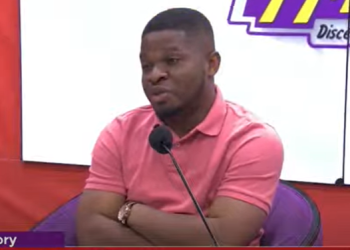 Chief of Staff summons Sammy Gyamfi over viral cash gift to Agradaa