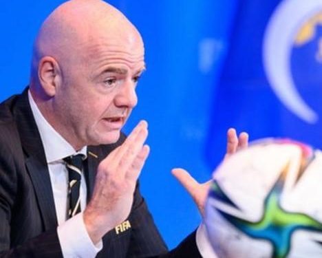 delegates walk out of fifa congress after infantino arrives late from trump trip