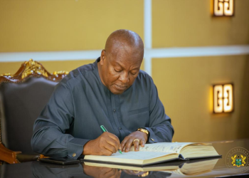 Deliver truthful data, no matter how uncomfortable – Mahama tells new Gov’t Statistician