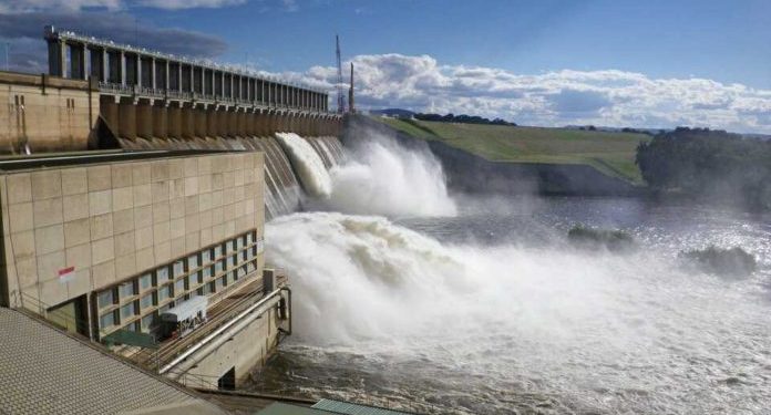 evacuate now or risk disaster gwl warns as weija dam spillage begins