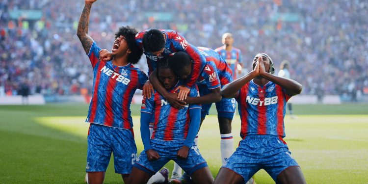 fa cup crystal palace stun man city to win first major trophy