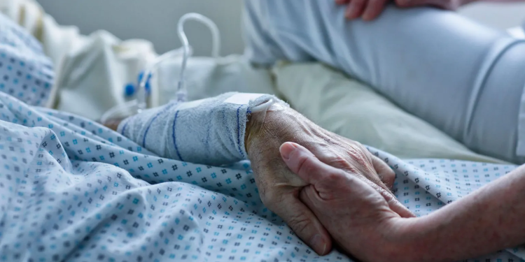 french mps back law to allow assisted dying