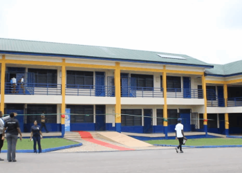 GES boss commissions Smart Classrooms at Opoku Ware SHS to boost digital learning