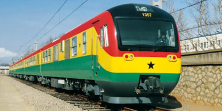 Ghana Railways workers strike over seven months of unpaid salaries 1 ghana railways workers strike over seven months of unpaid salaries