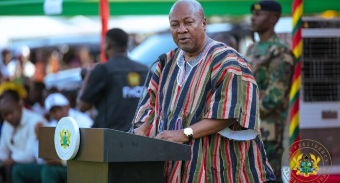 ghanaian workers cannot reset with our meagre salaries tuc to mahama