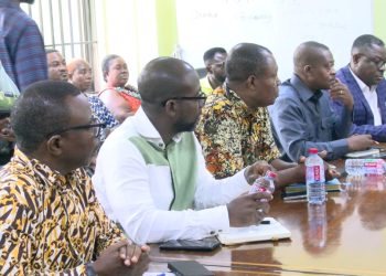 Government, traders agree on 60-day ultimatum to reduce prices of goods