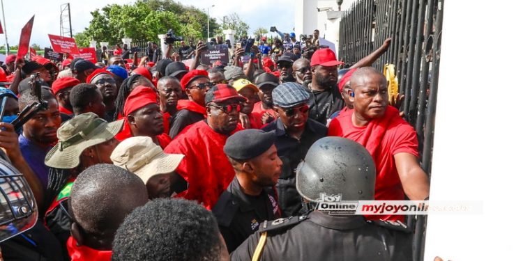 hands off the judiciary ahiagbah cautions mahama