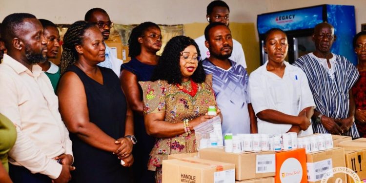 Health workers pledge not to sell free medications from Peace and Love Hospital 1 health workers pledge not to sell free medications from peace and love hospital