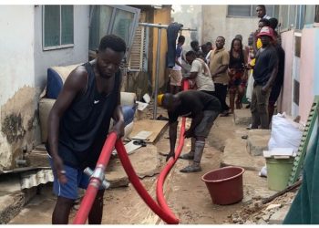 Kumasi: Fire destroys several residential apartments at Bomso