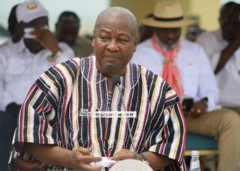 Mahama urged to dismiss disobedient appointees