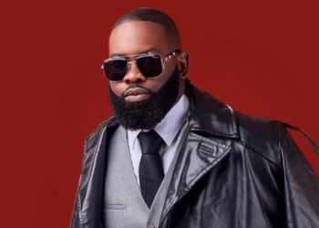 Maxi Sway teams up with Ras Kuuku and Ponobiom on ‘Legalise’