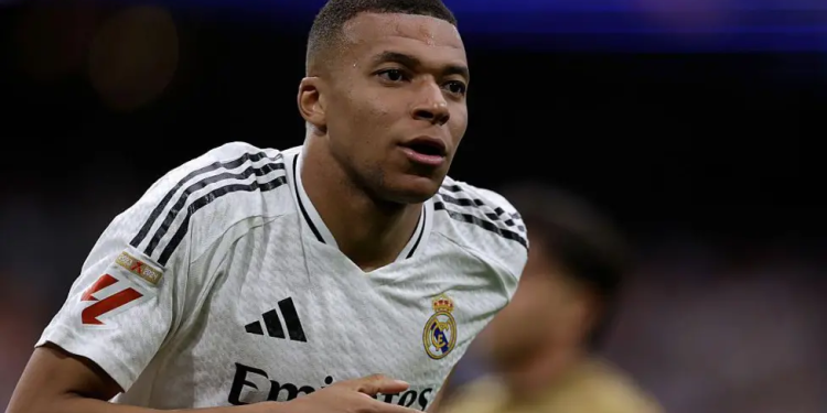 mbappe wins european golden shoe for first time