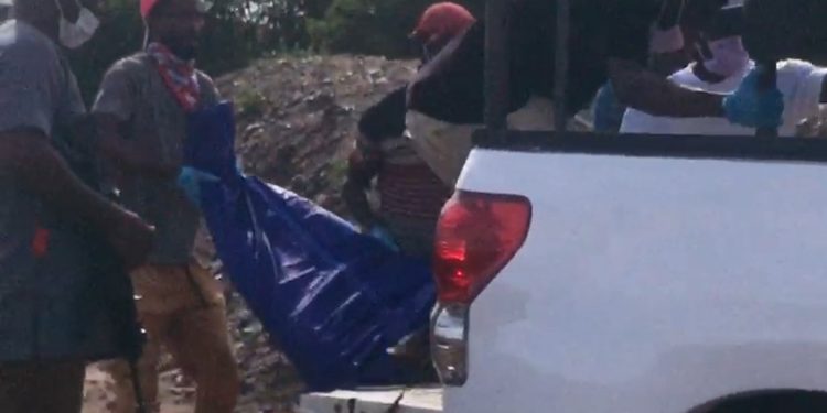 mentally challenged person beheads man in tema