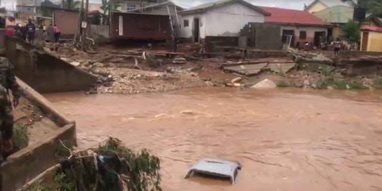 national security officials storm lakeside after sundays deadly floods