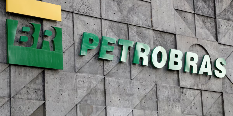 Nigeria talks with Petrobras on deep water acreage, minister says 1 nigeria talks with petrobras on deep water acreage minister says