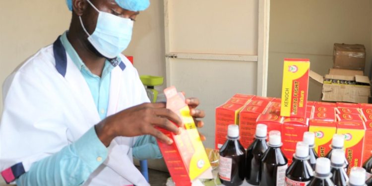 pharmaceutical society warns of growing liver illnesses linked to unregulated drug sales