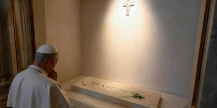 Pope Leo appeals for no more war in first Sunday address 1 pope leo appeals for no more war in first sunday address